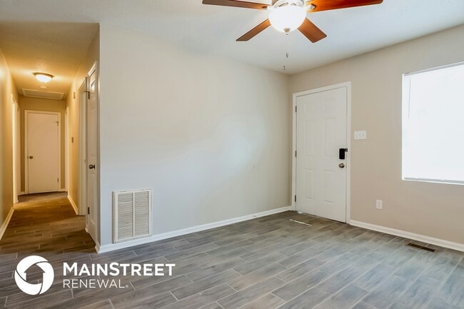 Photo - 1829 5th Way NW