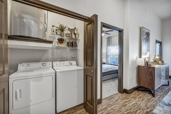 Photo - Urban Crest Apartments