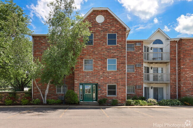 Building Photo - 4301 W Shamrock Ln Unit 3G Rental