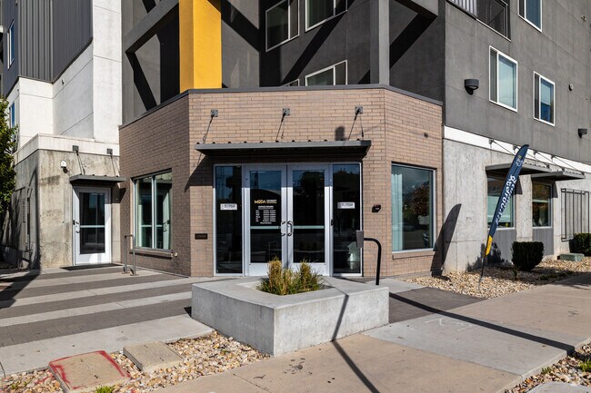 Building Entrance - Granary Place