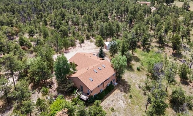 Photo - 5995 Burgess Rd