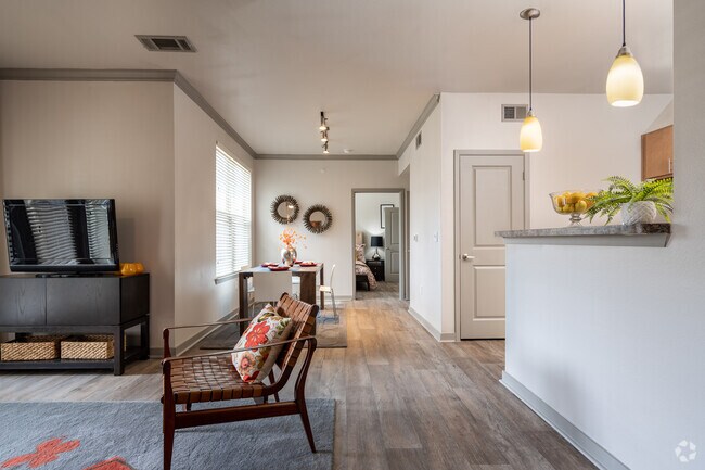 Photo - Encore Alsbury