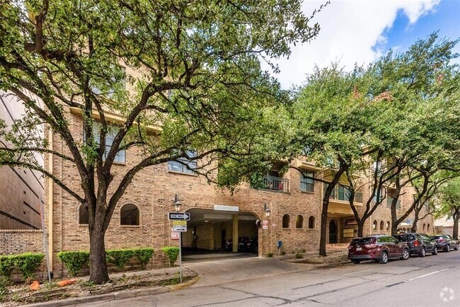 Building Photo - 1908 San Antonio St Unit 206 Rental