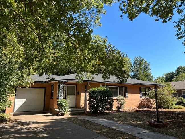 Photo - 723 S Ridge Dr