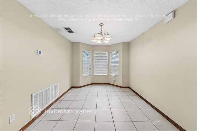 1603 Chatham Cir