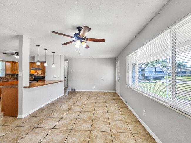 Photo - Charming 3-Bedroom in St. Petersburg, FL