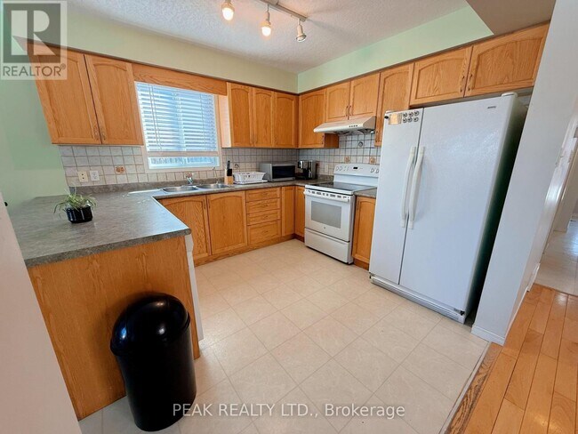 Photo - 360 Pastern Trail