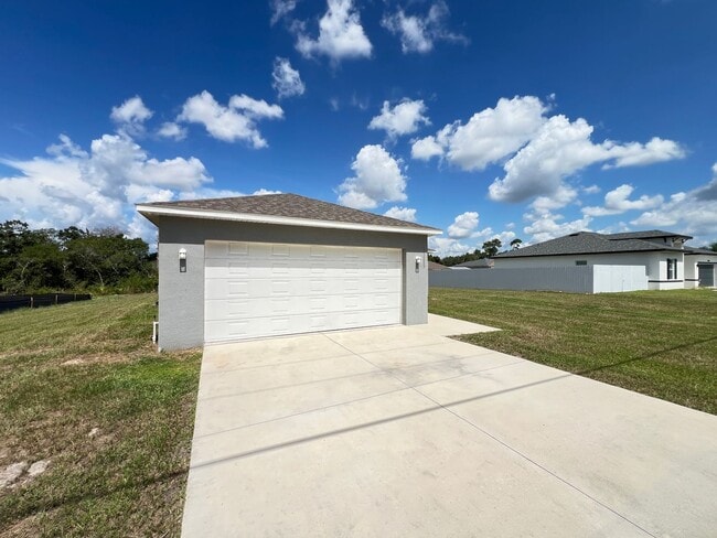Photo - Beautiful and Lovely 3BD/2BA Home in Ocala!!l