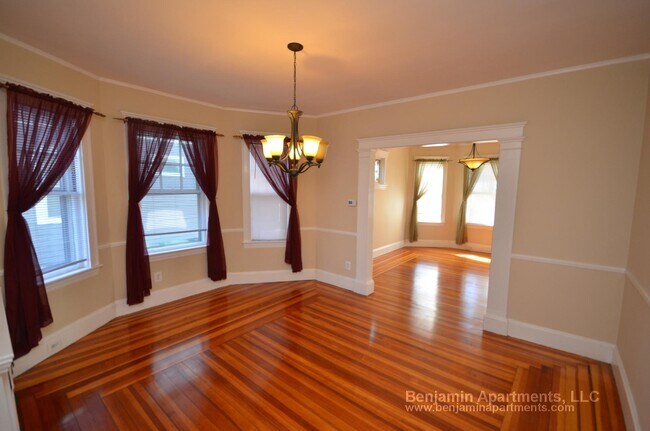 Photo - 11 Fairfield St Townhome