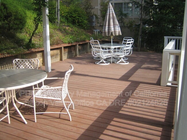 Photo - 153 College Ave