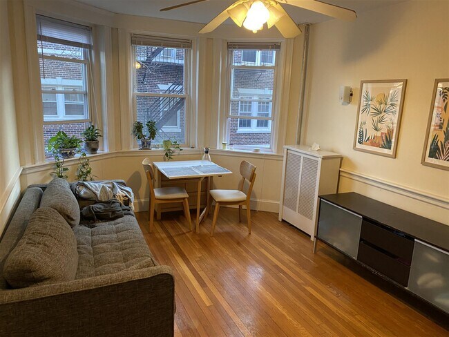 Photo - 27 Ellery St Unit 3