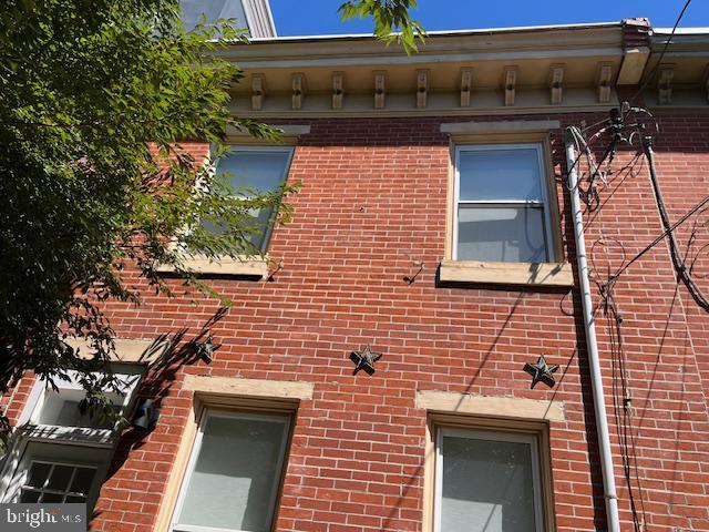 Photo - 2135 Kater St