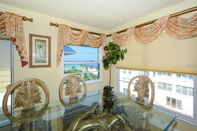 Photo - 3804 Gulf of Mexico Dr Unit B-402