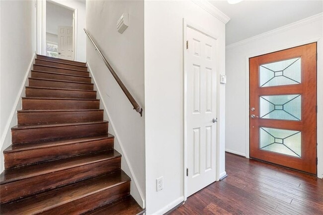 Photo - 4832 Valley View Ct