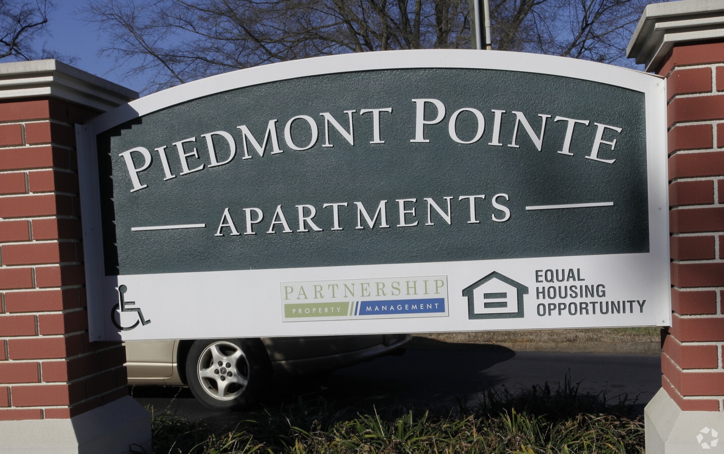 Photo - Piedmont Pointe Apartments