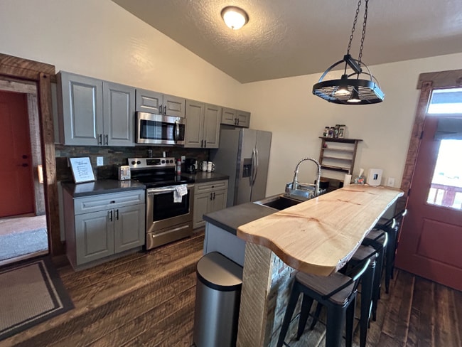 Photo - 6174 Lay About Ln