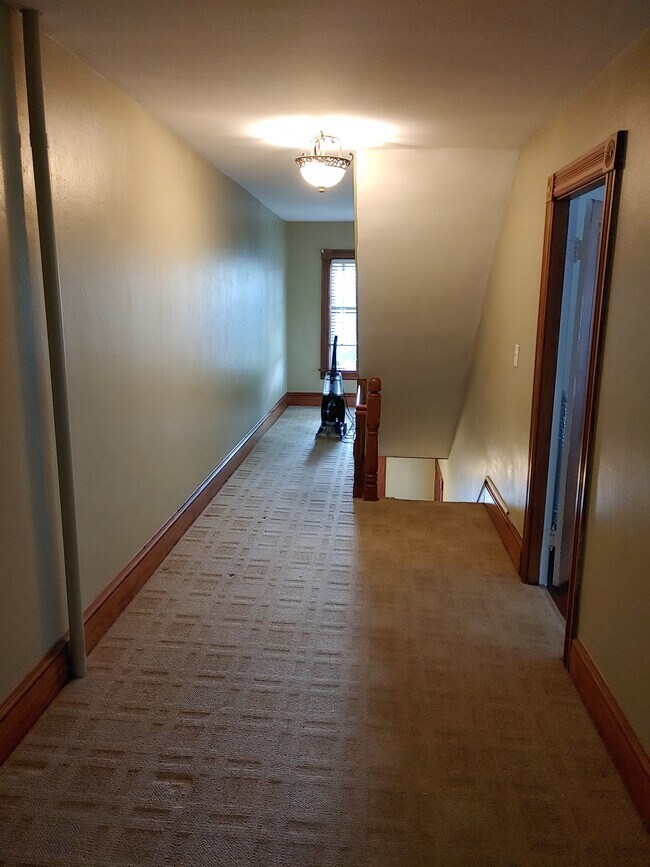 29 King St Townhome Townhome Rental in Putnam CT