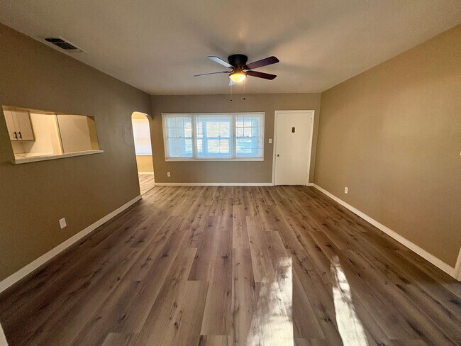 Photo - Fully Renovated 3 bed, 2 bath Home