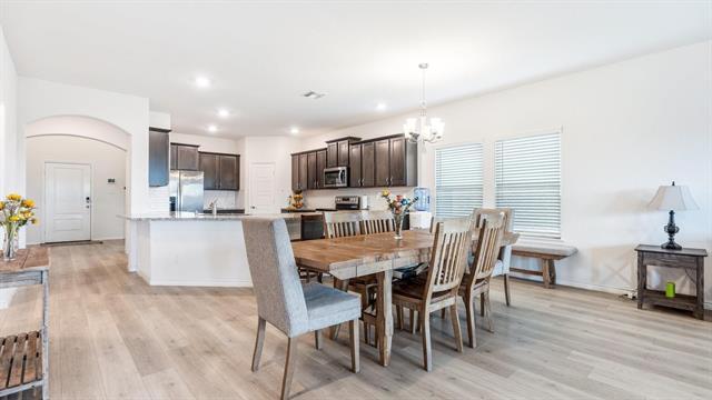 Photo - 407 Beldon Wy