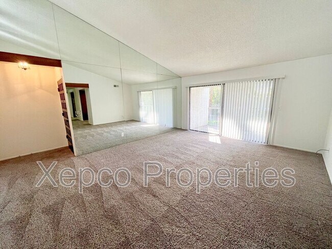 Photo - 3155 Ramon Rd Unidad 706