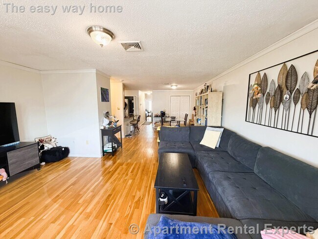 Photo - 618 Boston Ave Unit #4E