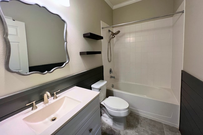 Photo - 17563 Buckingham Garden Dr