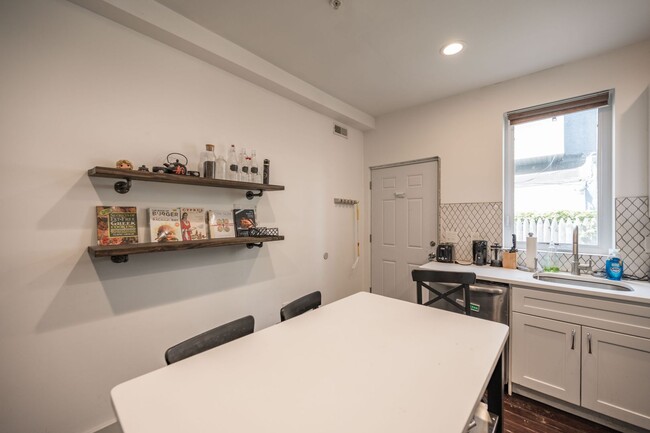 Photo - Modern Olde Kensington Home