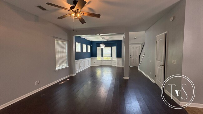 Photo - 63 Francis Marion Wy