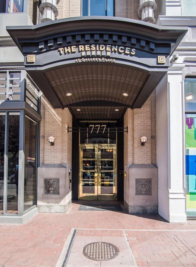 Building Photo - 777 7th St NW Unit 1014