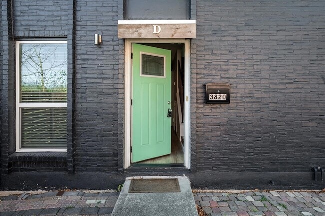 Photo - 3820 Southway Dr Unit D