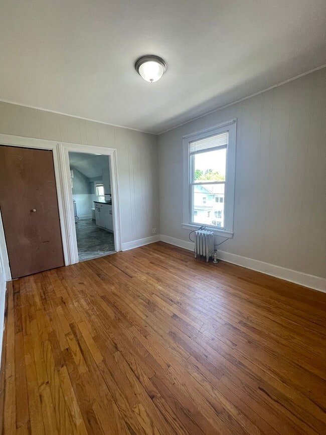 Photo - Comfortable, pet-friendly 2-Bedroom Second-Floor Apartment – Pittsfield, $1350 Unit 35 #2