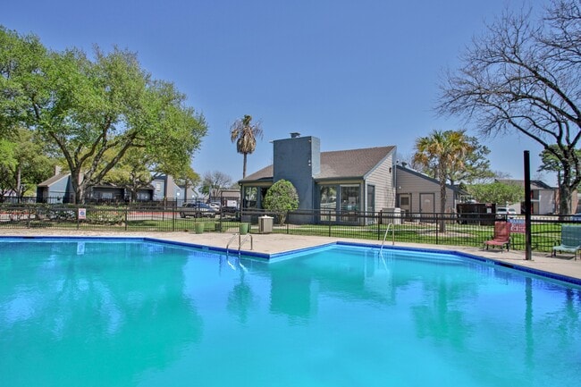 Photo - Casa Paz Apartments