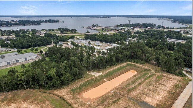 Building Photo - 15347 Abella Dr