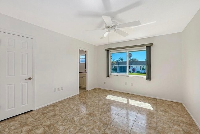 Photo - 2603 Riverbluff Pky Unit Villa #141