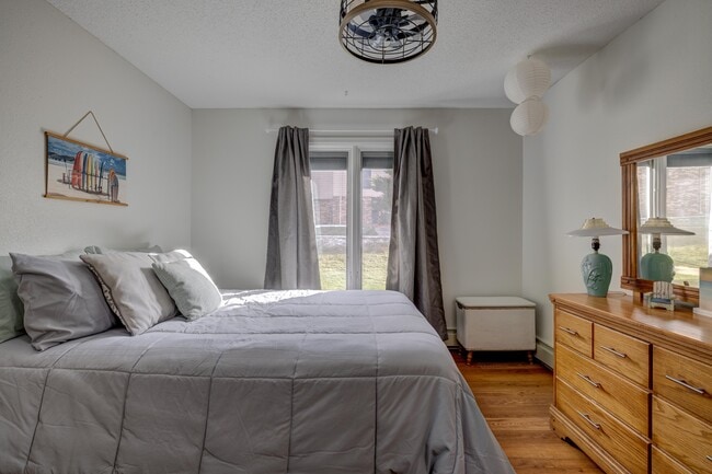 Photo - 4440 S Poplar St Unit 104 B