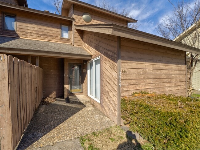 Photo - 13958 Turnberry Ln