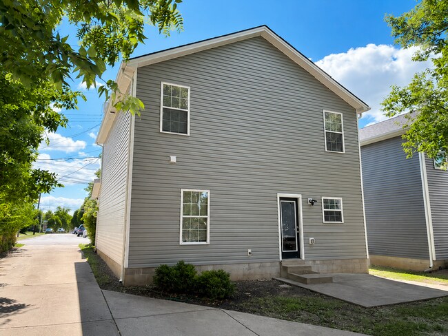 273 American Ave