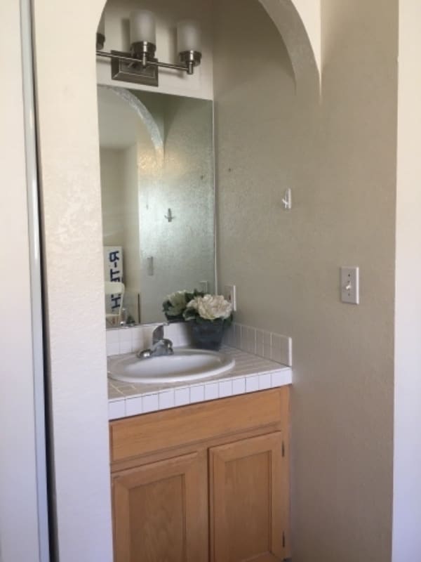 Photo - 1579 E Courtney Pl