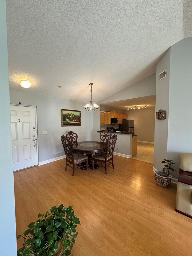 Photo - 5681 Riverside Dr Unit 203