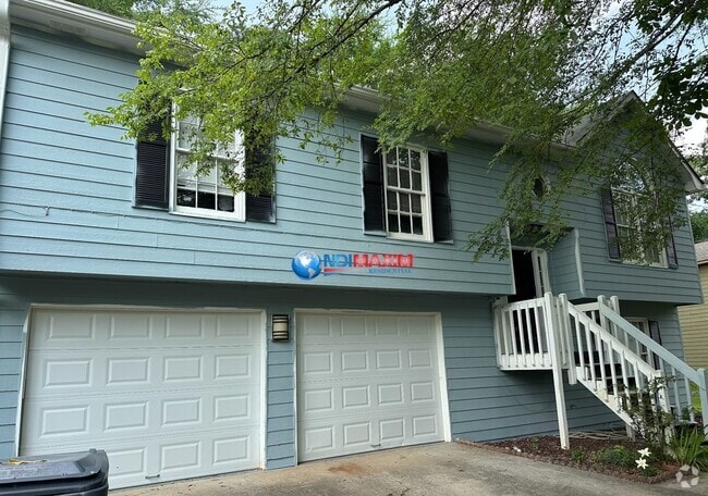 Building Photo - Spacious RENOVATED 5-bedroom house in Lawr...