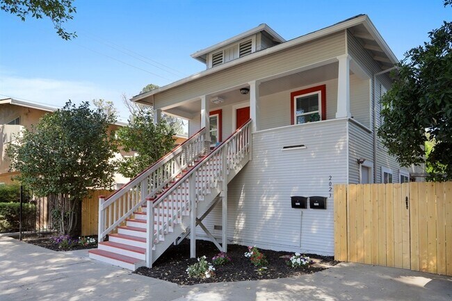 Photo - Beautiful 2 Bdrm, 1 Bath Downtown Sac Remodel!