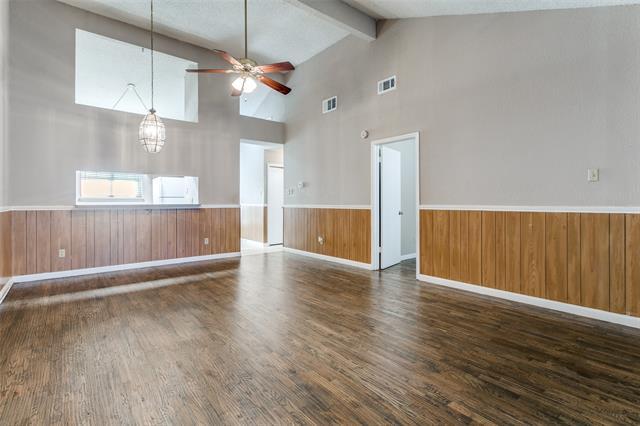 Photo - 3009 Hilltop Dr