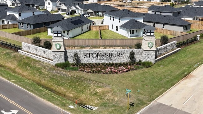 Photo - 30527 Bladnoch Ln