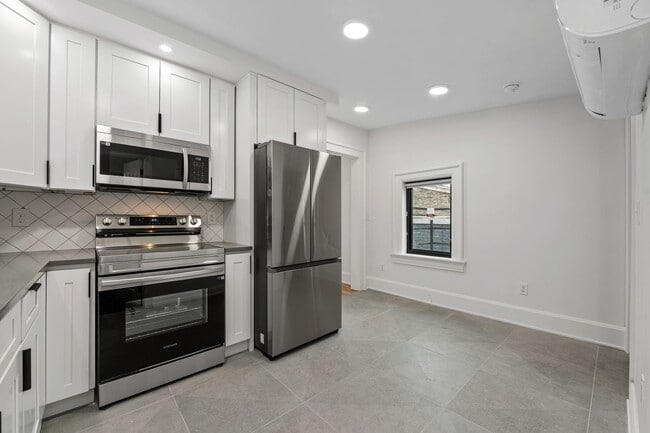 Photo - 1121 Dayton St Unit 301