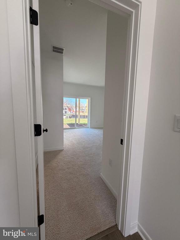 Photo - 46 Basswood St