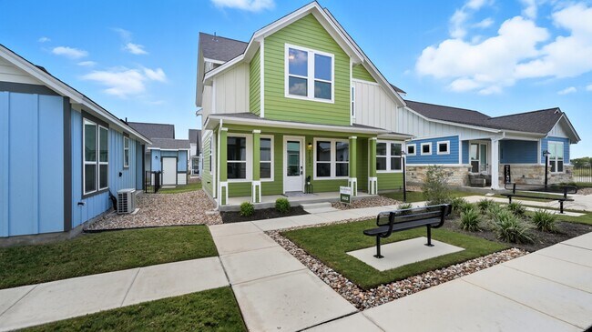 Photo - 2133 Hofstaat