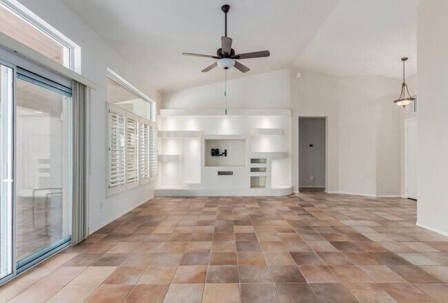 Photo - 15089 W Verde Ln