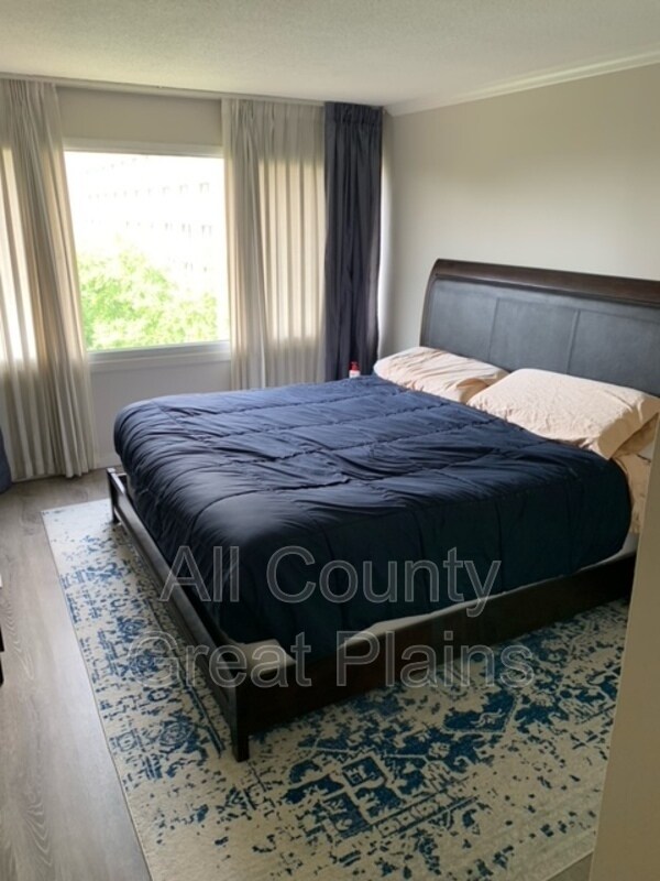 Photo - 2525 Main St Unit 715