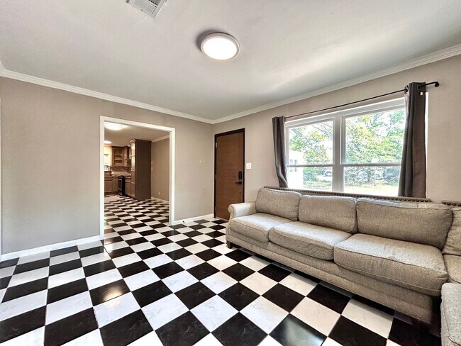 Photo - 2309 Devonshire Dr Unit A