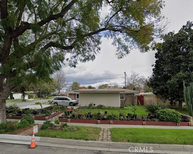 Photo - 720 Maertin Ln